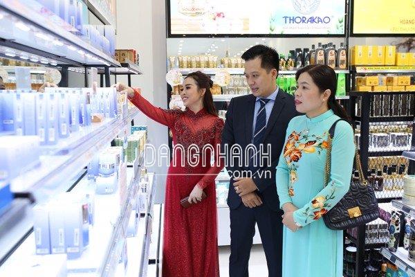 0315979558 - CÔNG TY TNHH AB BEAUTY WORLD