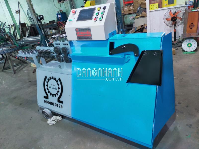 Máy bẻ đai sắt tự động
