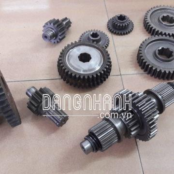 Bánh Răng Máy Bện Cáp