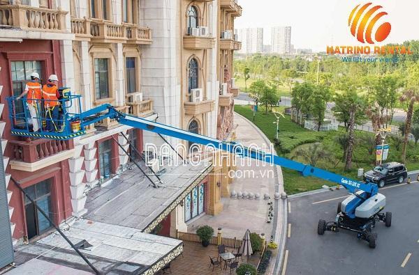 Xe Nâng Người Genie S-Booms S105 - 34m Làm Việc