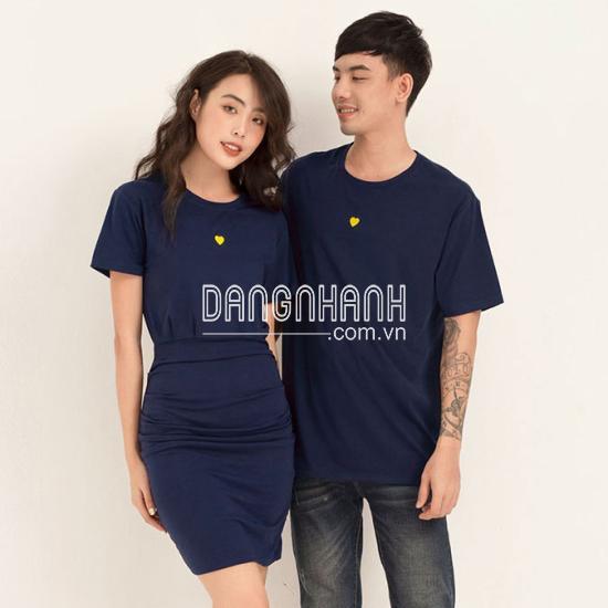 Áo thun nam thêu tim GUMAC Xanh ABB141