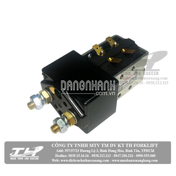 Relay nguồn xe nâng điện Raymond 8410
