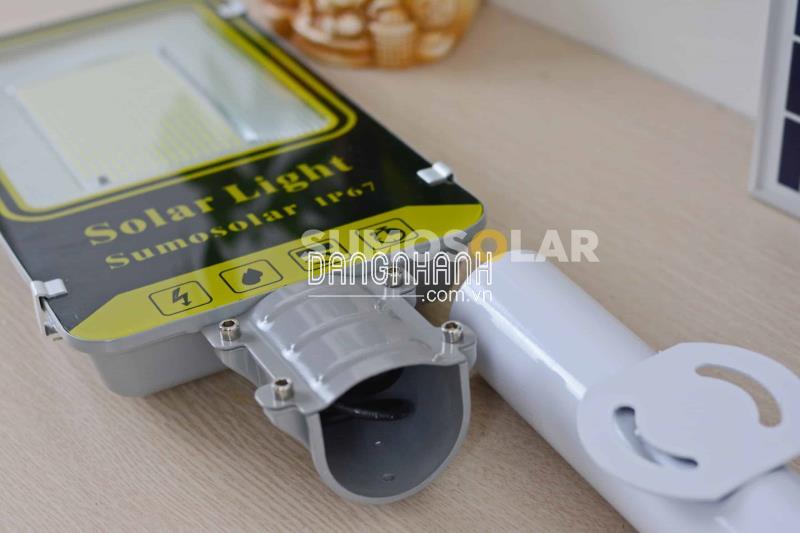 Đèn đường LED cao cấp năng lượng mặt trời (120W) – NT02