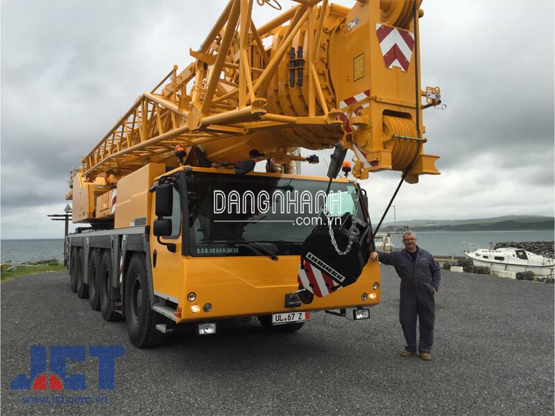 CẨU BÁNH LỐP 190 TẤN LIEBHERR LTM 1160-5.2
