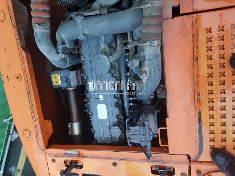 Máy xúc Doosan 140w