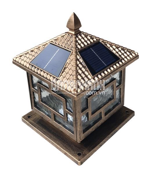 Đèn trụ cổng năng lượng mặt trời chóp cạnh vuông 25cm - L4K