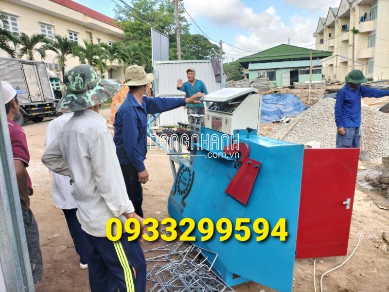 máy bẻ tai dê tại Cà Mau