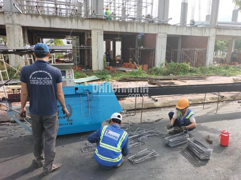 Máy bẻ đai sắt mới nhất hiện nay