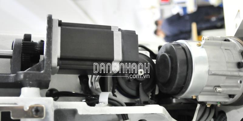 Máy thùa khuy đầu tròn zoje ZJ5822A