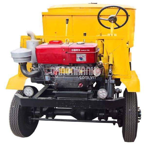 Máy trộn tự hành Lạc Hồng 9 bao 2 cầu - máy ô tô
