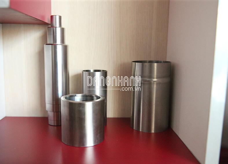 Các phụ kiện đường ống & chi tiết máy khuấy