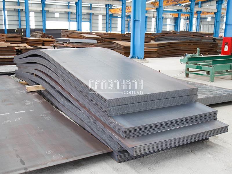 Thép tấm, cuộn chống trượt