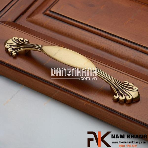 Tay nắm cửa tủ hoa văn cổ điển NK449D | Zalo 0901 196 552