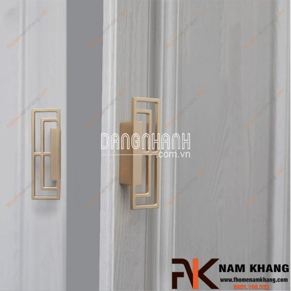 Tay nắm tủ dạng cặp màu vàng mờ NK225 | Zalo 0901 196 552
