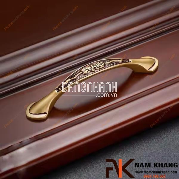 Tay nắm tủ đồng hoa văn cổ điển NK037D | Zalo 0901 196 552