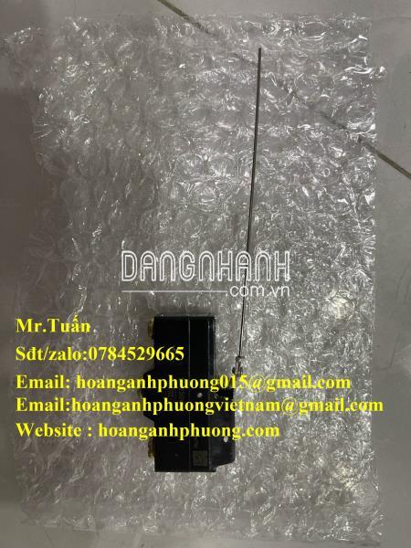 Công tắc hành trình Omron Z-15HW78-B