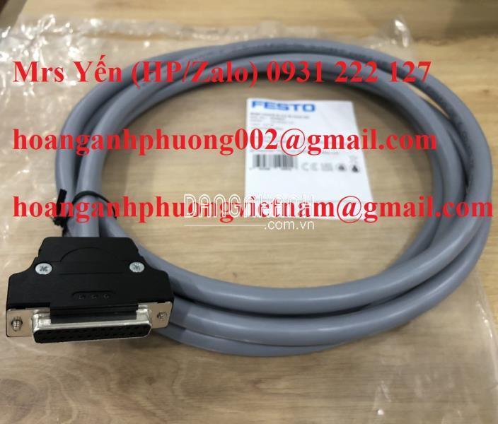 NEBV-S1G25-K-2.5-N-LE25-S6 (575417) | Cáp kết nối Festo 