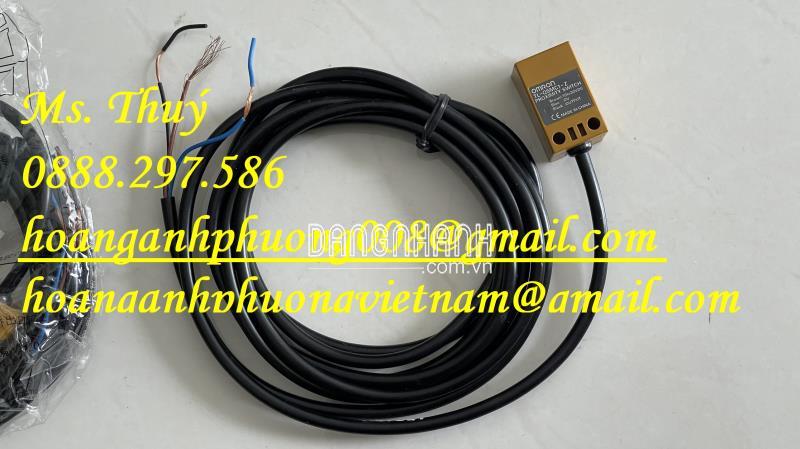 Cảm biến tiệm cận Omron TL-Q5MC1-Z - Chuyên hàng chính hãng