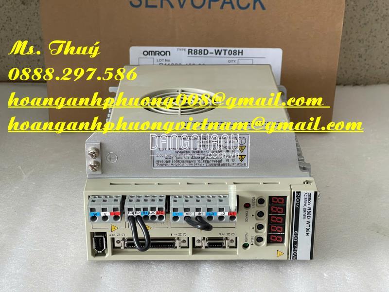 Giao toàn quốc - Servo Driver Omron R88D-WT08H - Hàng mới 100%