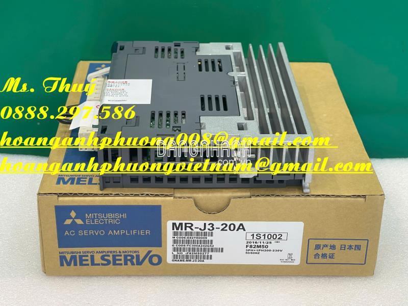 Made in Japan - Bộ điều khiển MR-J2S-20A - Mới 100%