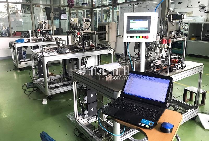 MÁY HÀN QUAI KHẨU TRANG TỰ ĐỘNG