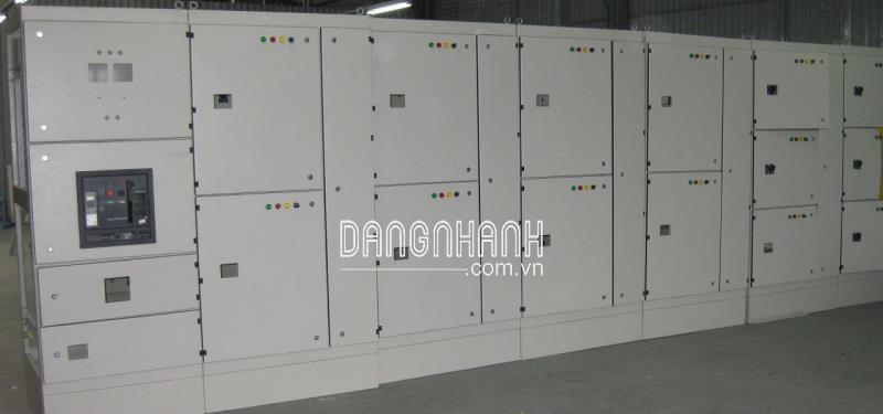 Tủ phân phối chính (main distribution board)
