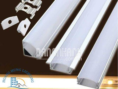 Thanh nhôm đèn led chữ V U Y