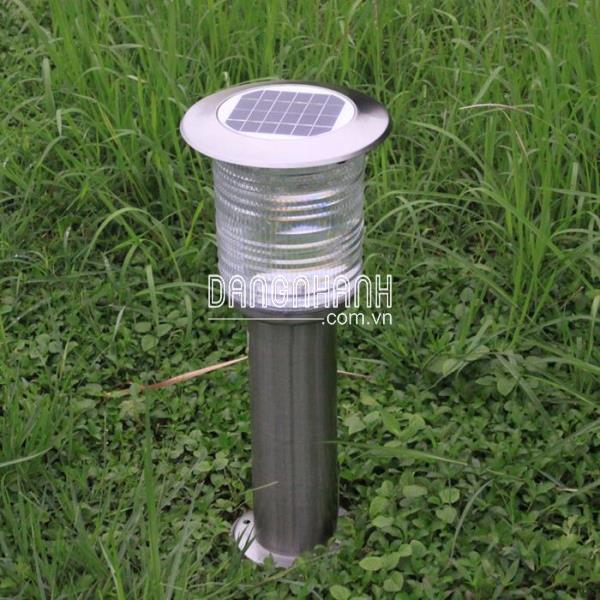 Đèn năng lượng mặt trời trụ đứng inox – L1F