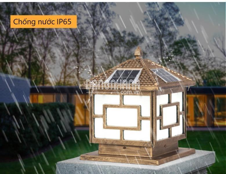 Đèn trụ cổng năng lượng mặt trời chóp cạnh vuông 25cm - L4K
