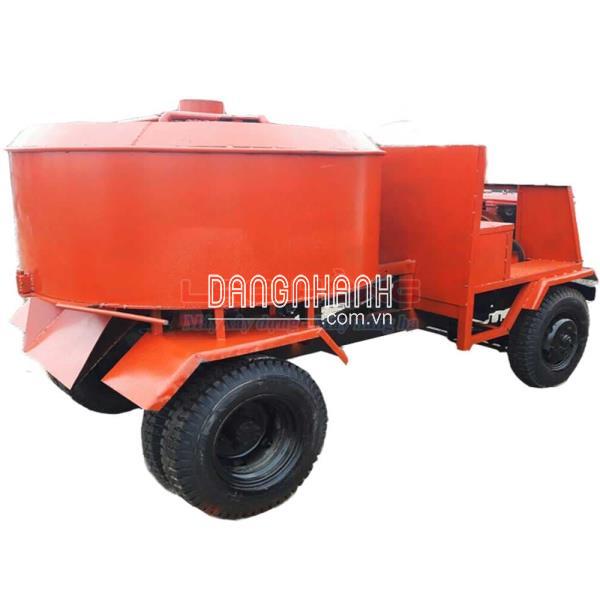 Máy trộn tự hành Lạc Hồng 12 bao 2 cầu cầu cũ lốp mới