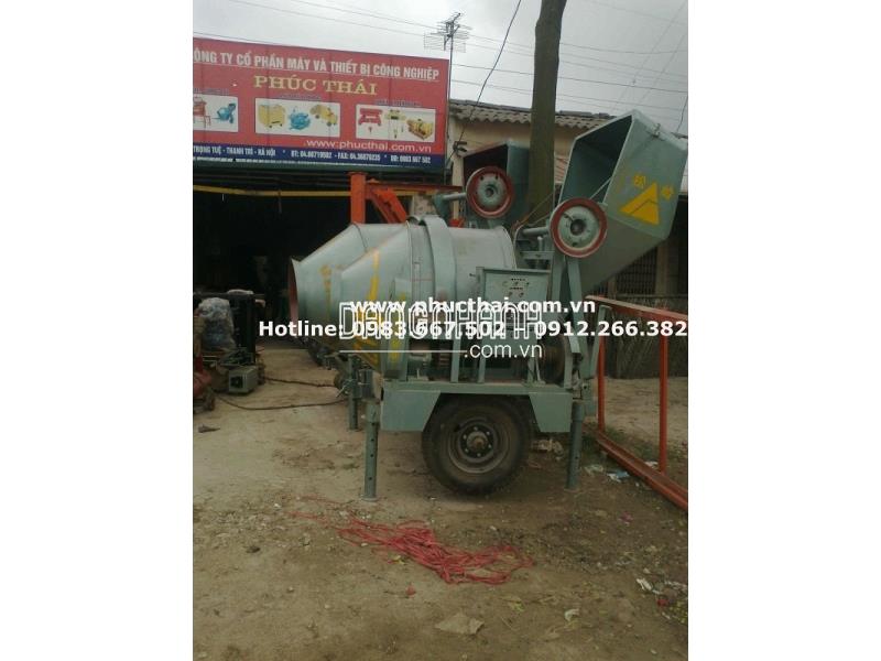 Máy trộn bê tông JZC-200