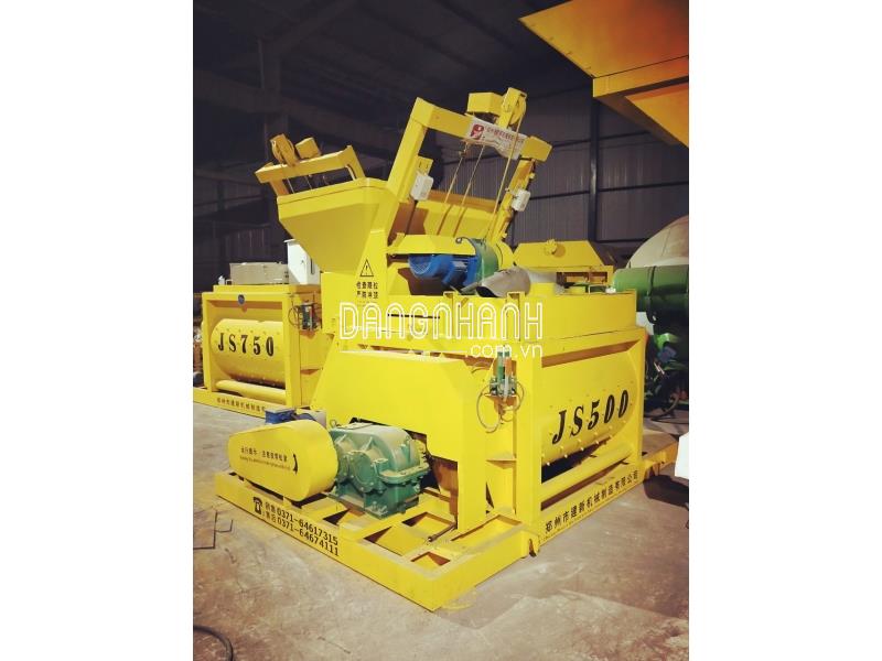 Máy trộn bê tông JS500