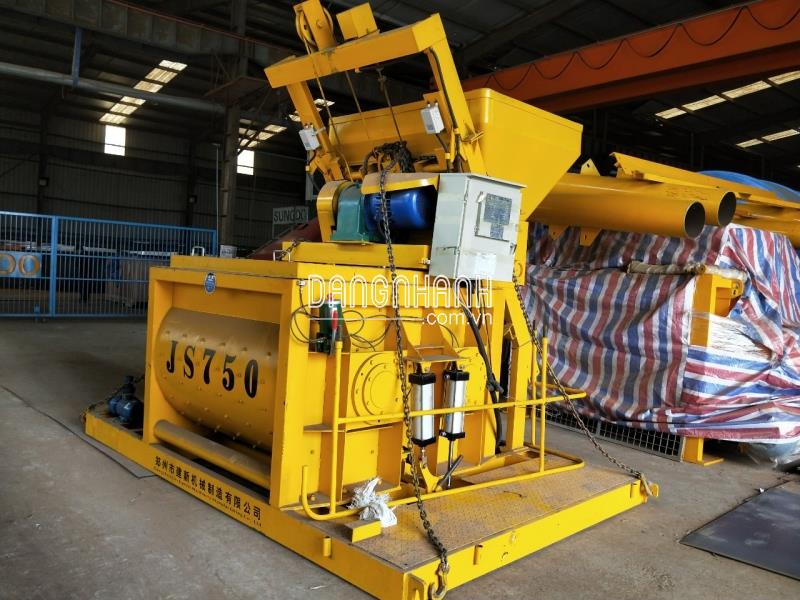 Máy trộn bê tông JS 750