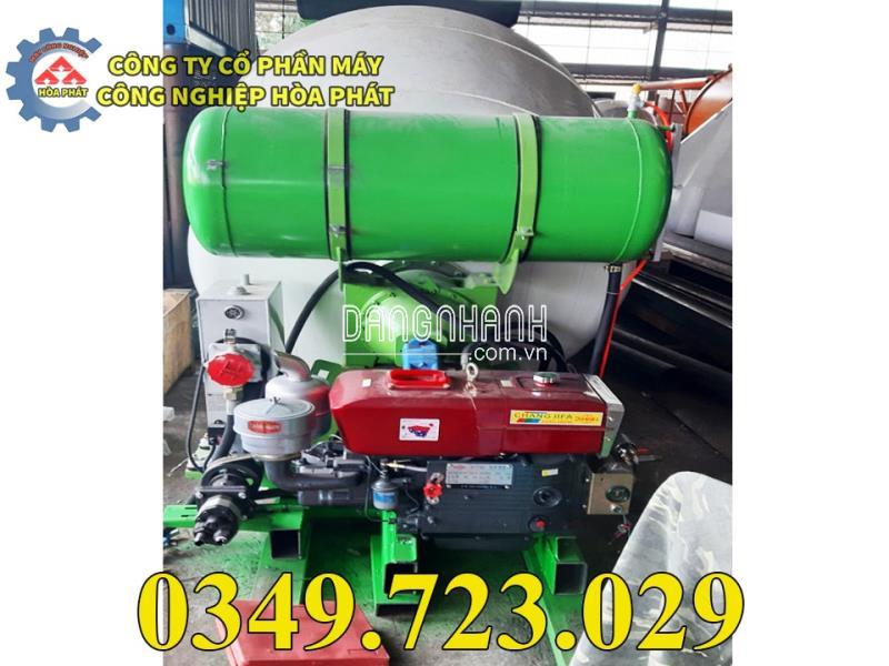 Bồn trộn bê tông 2m3 lắp đầu nổ