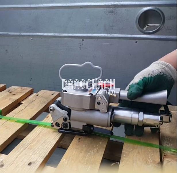 Máy đóng đai nhựa AQD-19