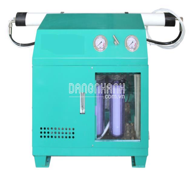 Máy lọc nước biển thành nước ngọt