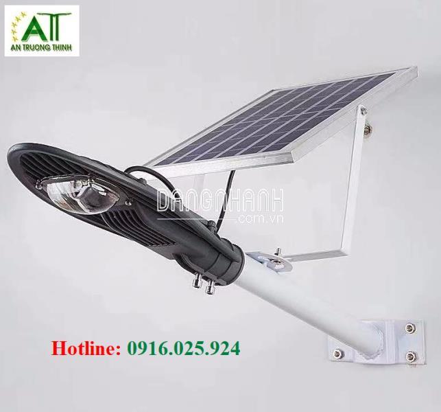 Đèn Led Năng Lượng Mặt Trời 50W
