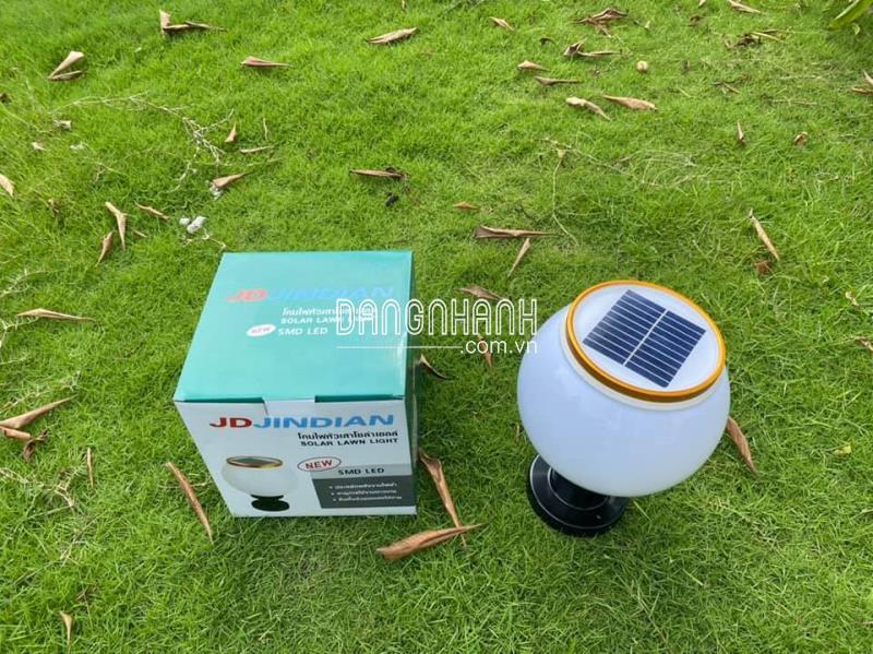 Đèn trụ cổng năng lượng mặt trời JDX70 sang trọng