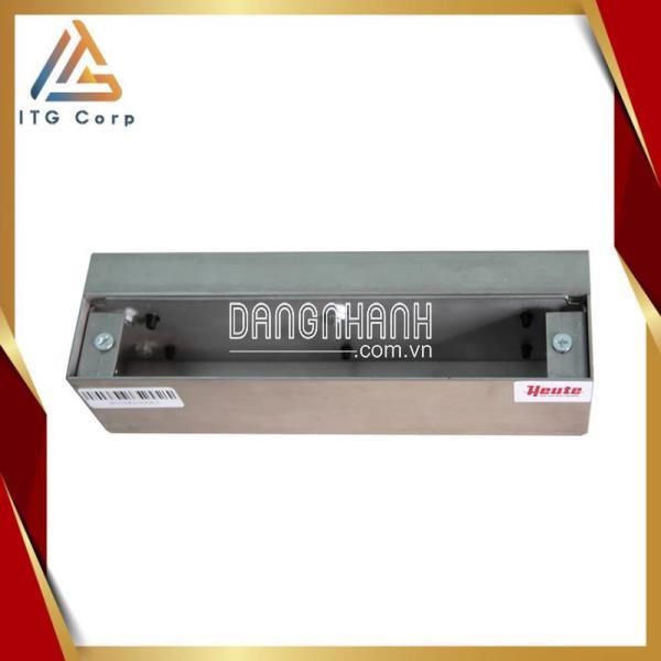 Bát trên khóa chốt Heute H223 ( lắp cho cửa kính)