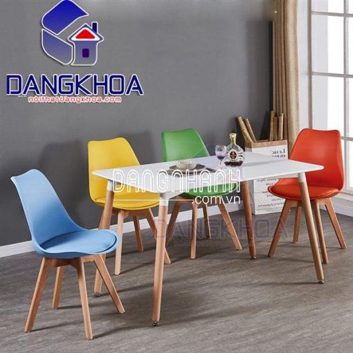 Bàn Ăn Eames Chân Gỗ Nhập Khẩu – BADK02