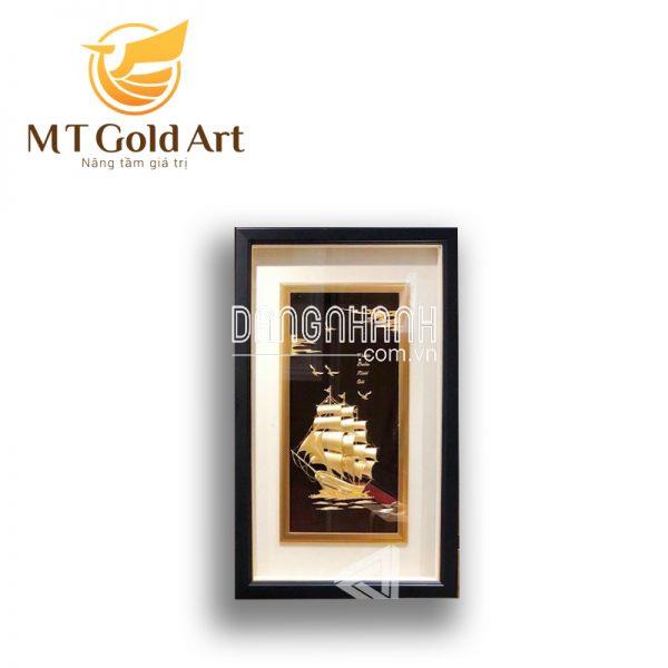 Tranh thuyền Thuận buồm xuôi gió dát vàng (40x65cm)