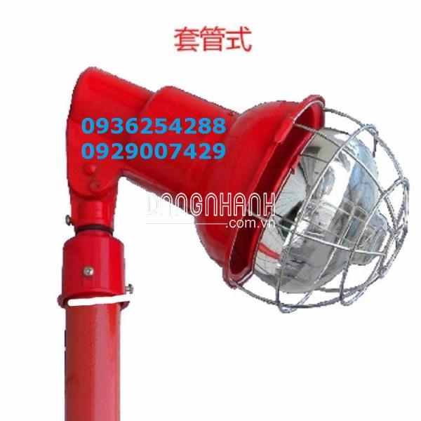 Chao đèn chiếu sáng công nghiệp zhonglian màu đỏ Trung Quốc dùng cho nhà xưởng