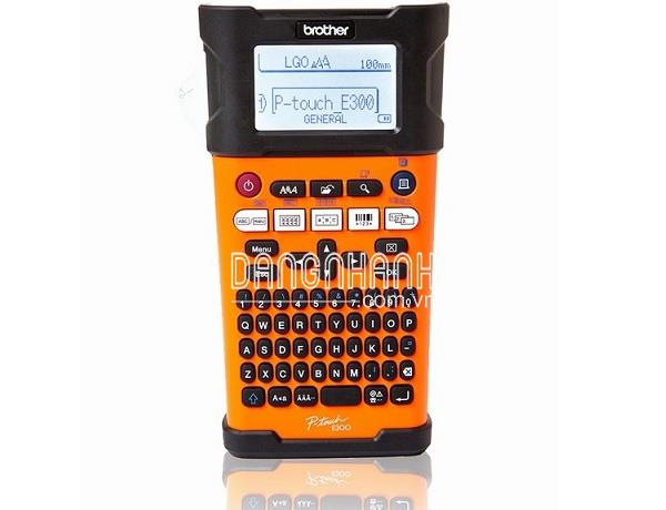 Máy In Nhãn Cầm Tay Brother PT-E300