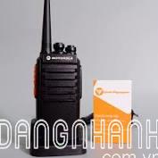 MÁY BỘ ĐÀM CẦM TAY MOTOROLA MAG ONE A8