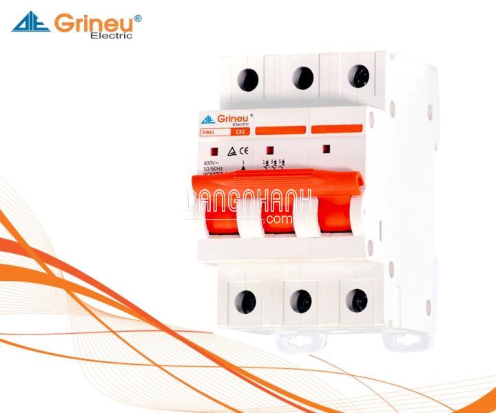 Aptomat 3 cực