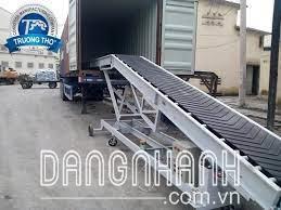 Băng tải lên container