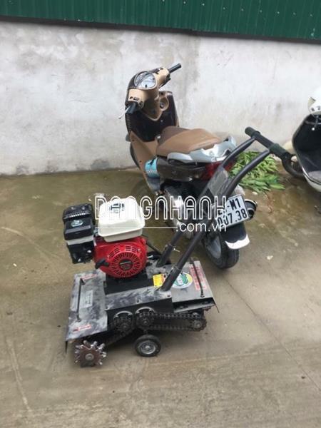 Máy tạo nhám HQZ600 lắp đầu nổ Honda