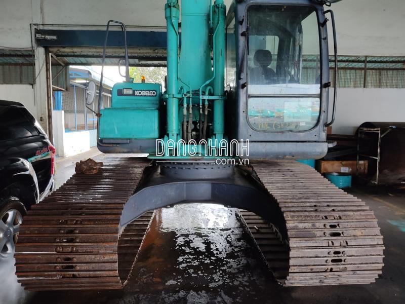MÁY XÚC ĐÀO CŨ KOBELCO SK200-8