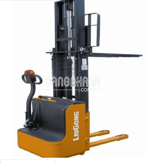 XE NÂNG ĐIỆN CLG2015H-WF3 (ĐỨNG LÁI)