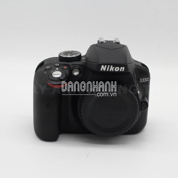 NIKON D3300 DSLR CAMERA WITH 18-55MM LENS CŨ